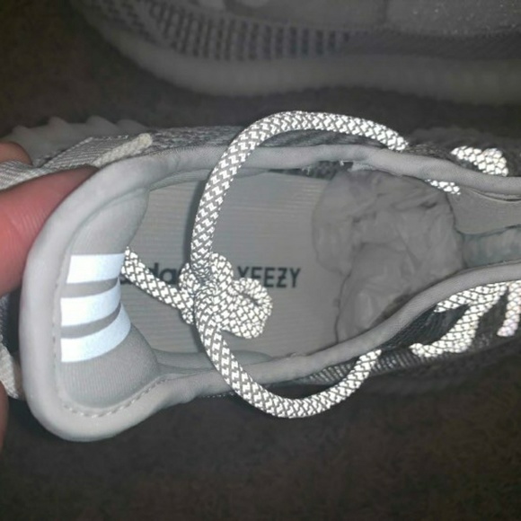 Yeezys static - Picture 5 of 7